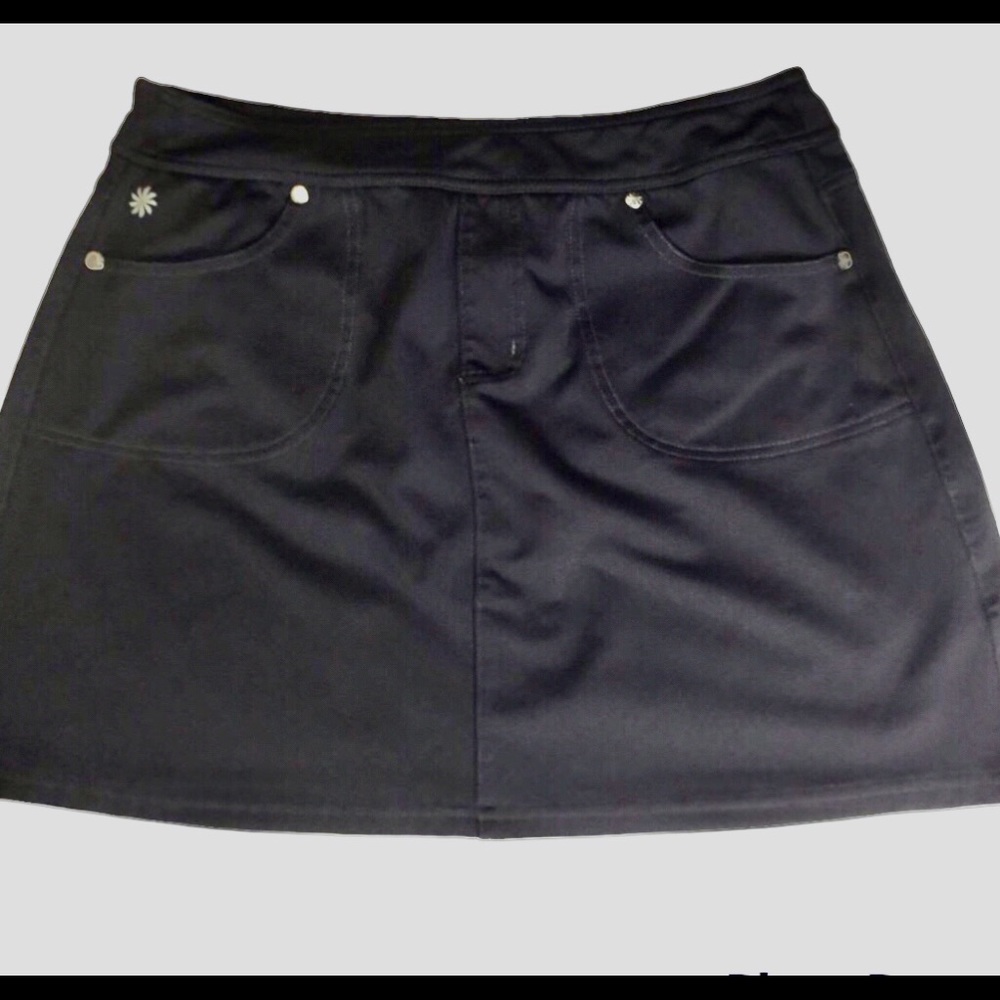 ATHLETA SKORT SIZE S